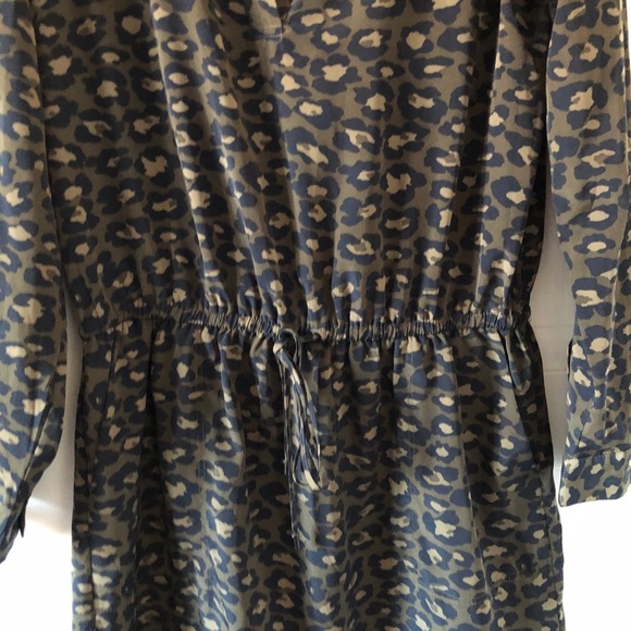 Leopard Print Tunic - Picture 3 of 4